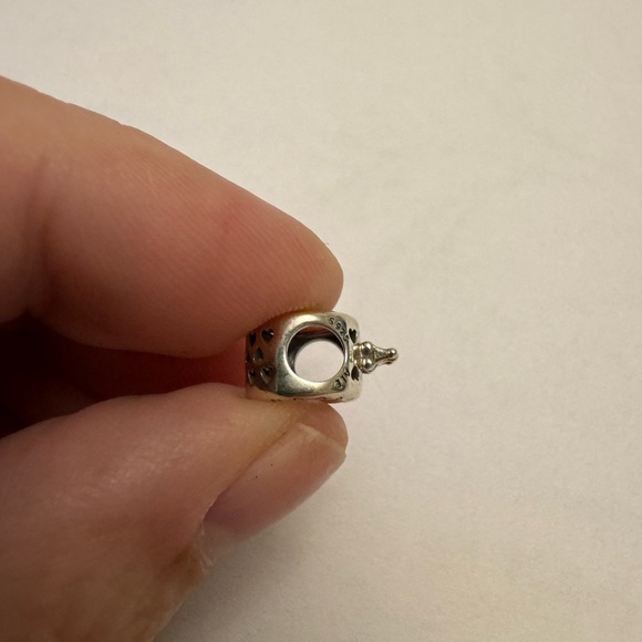 Authentic Pandora silver crown charm great condition - Picture 3 of 4